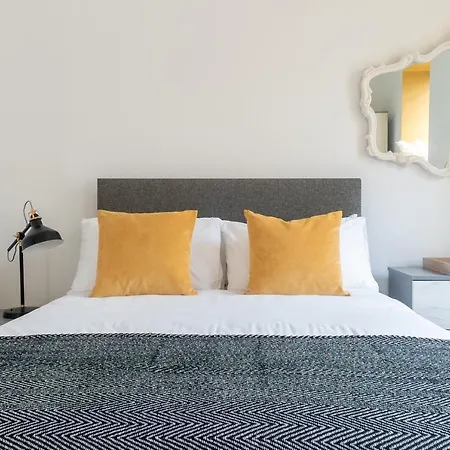 Leeds - 5 Min From Centre Apartment *